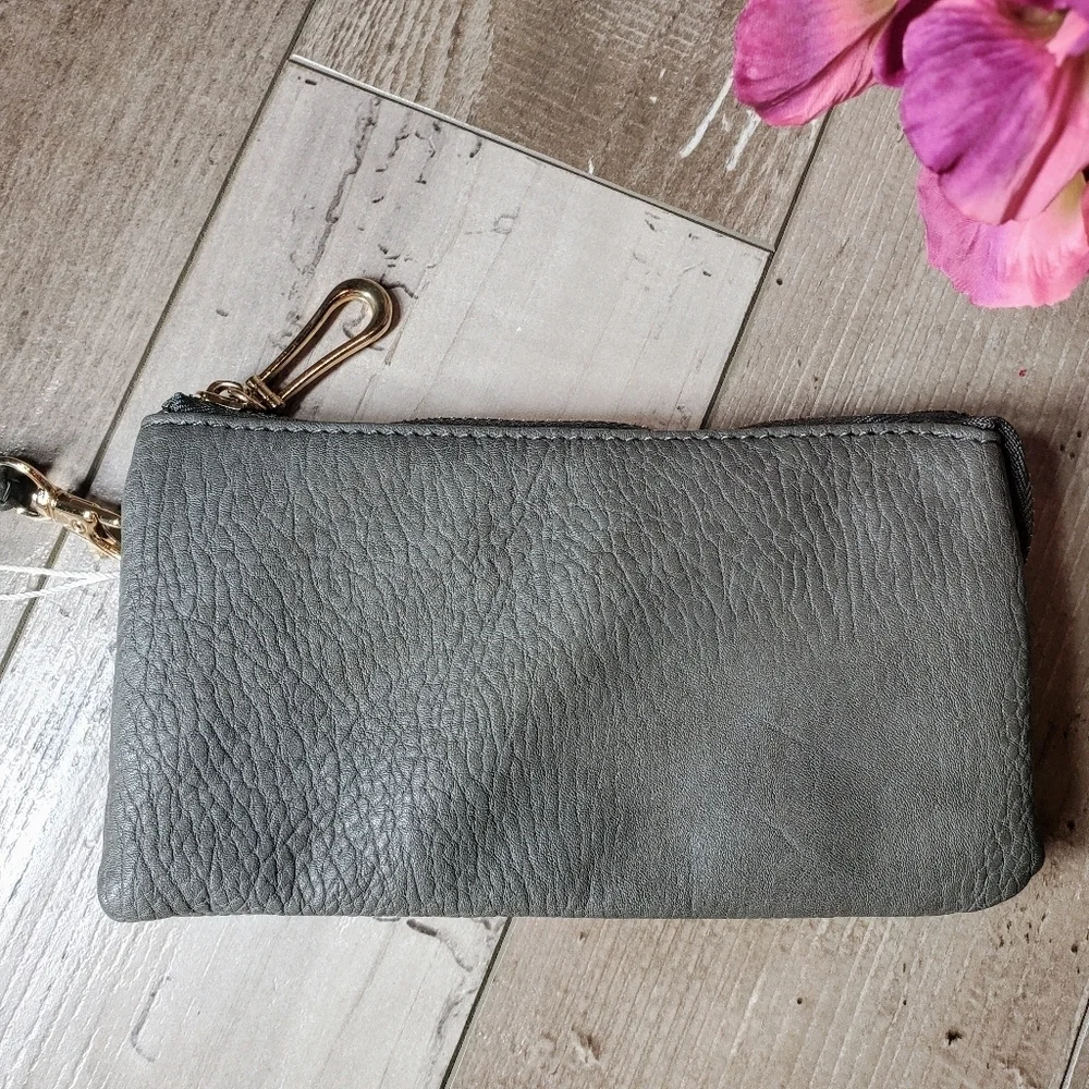NWT Empire Gray Vegan Leather Women's Wristlet Wallet Small Bag
